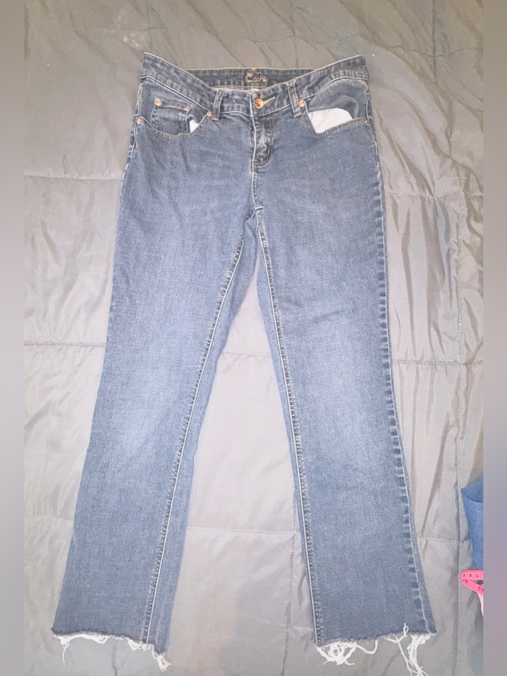 Cache Size 8 Y2K Rhinestone Embroidered Flare Jeans Raw Hem